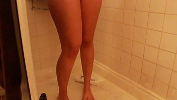 Instagram Model @Ms.Kittyy.V in the shower (onlyfans.com/kingsplayhouse)