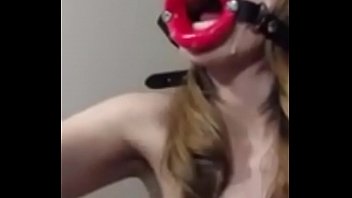 Sexy Cam Girls Swallows BIG O’ Dildo