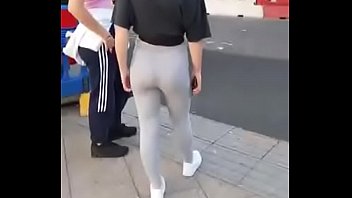 Cutie booty on the street