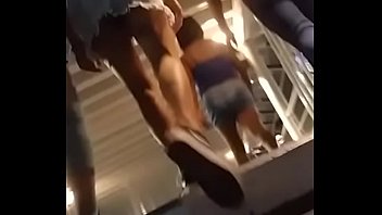 Nena Up Skirt escaleras Mexicana